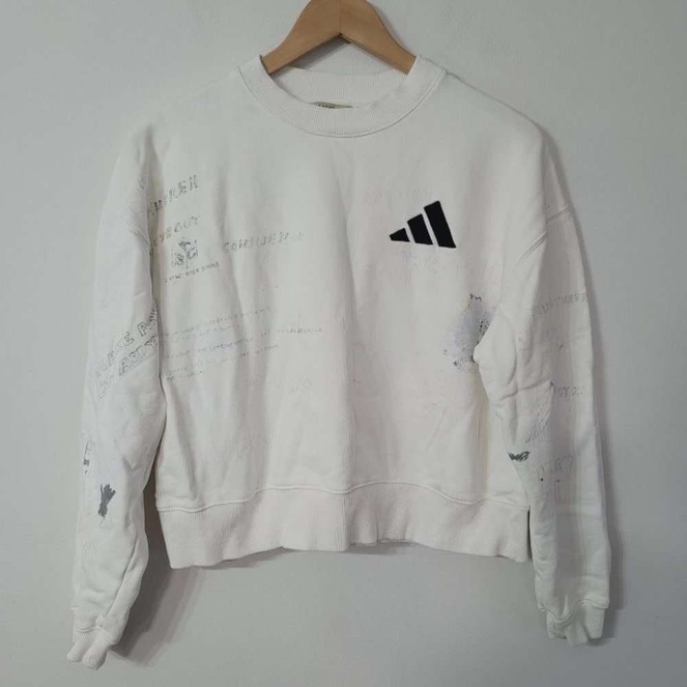 Yeezy Cream Sweatshirt with Black Details
